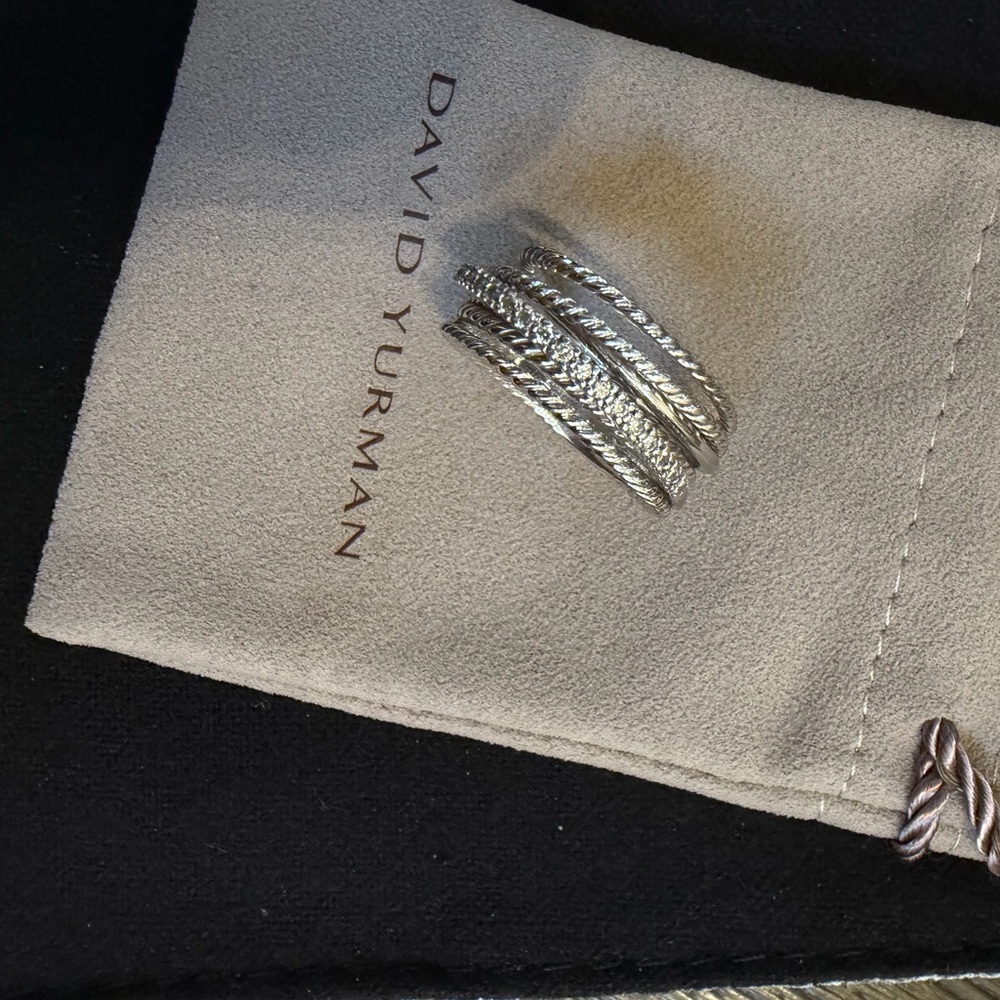 Authentic David Yurman Diamond Large Crossover Ring Size 9